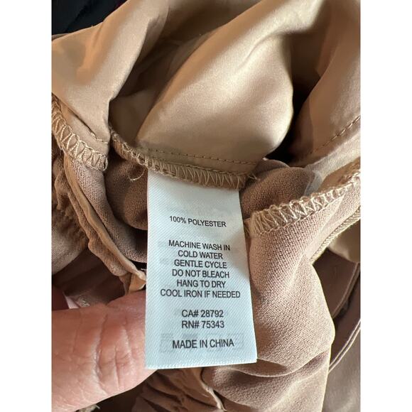 NWT Joie size 14 beige dress pants pleated front - Picture 4 of 4